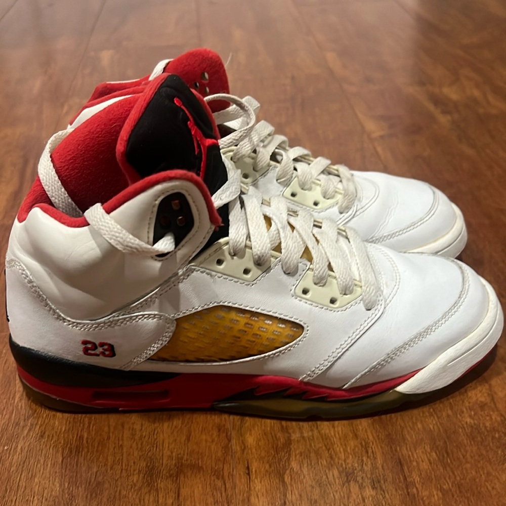 Jordan tennis shoes